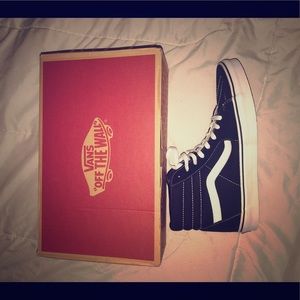 Black and white vans